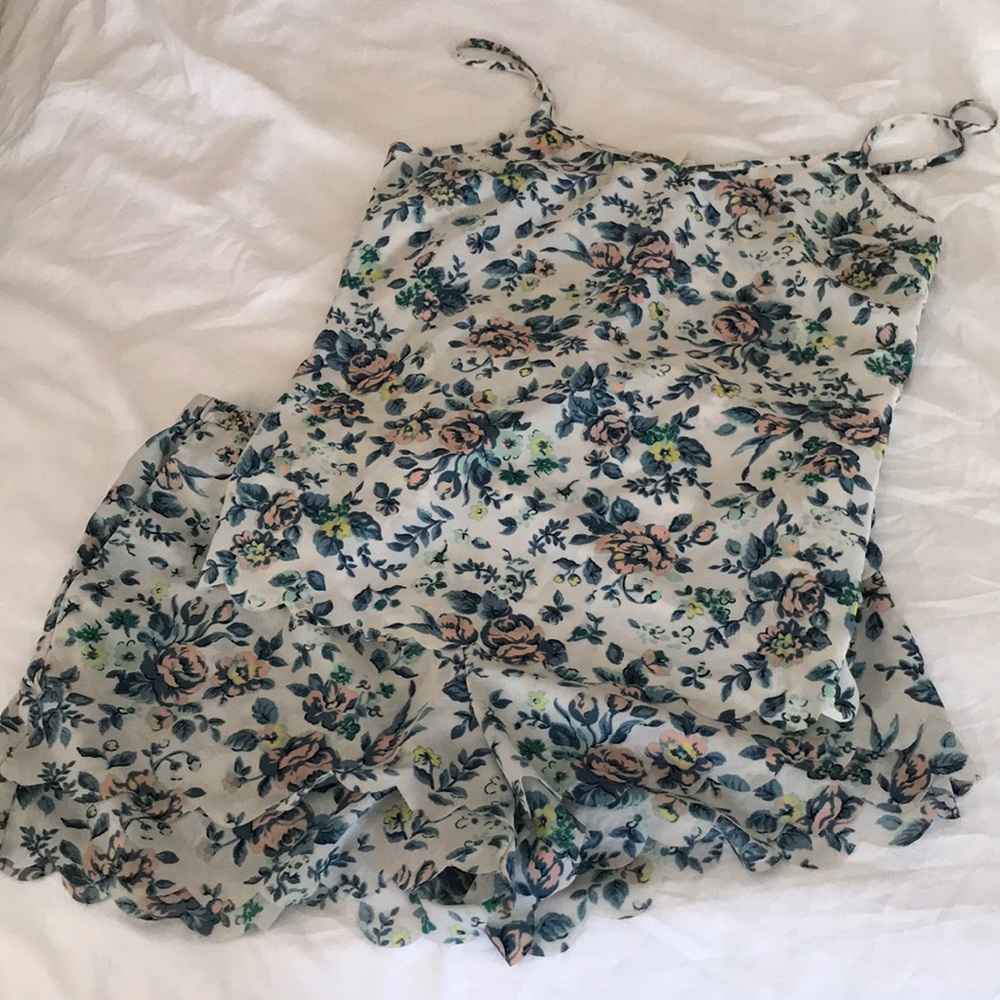 E by Eloise Anthropologie Sleep Set